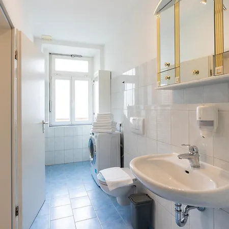 Hoellental Heritage House - Alpspitzblick - 1 Apartment