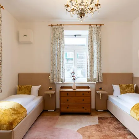 Hoellental Heritage House - Alpspitzblick - 1 * Гарміш-Партенкірхен